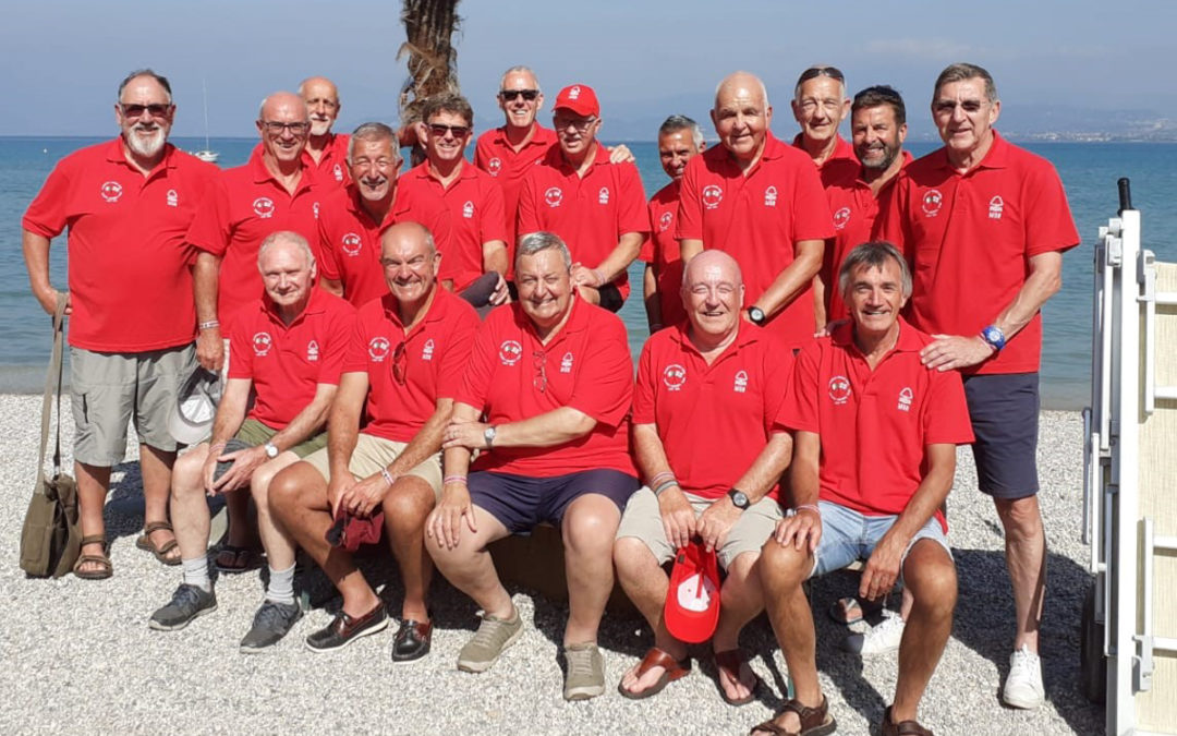 Mansfield Senior Reds Football Club