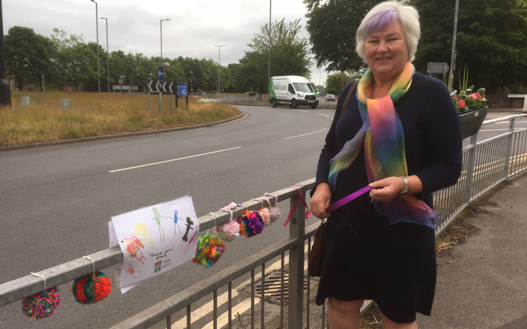 Community working together on Rainbow Roundabout to say thank you