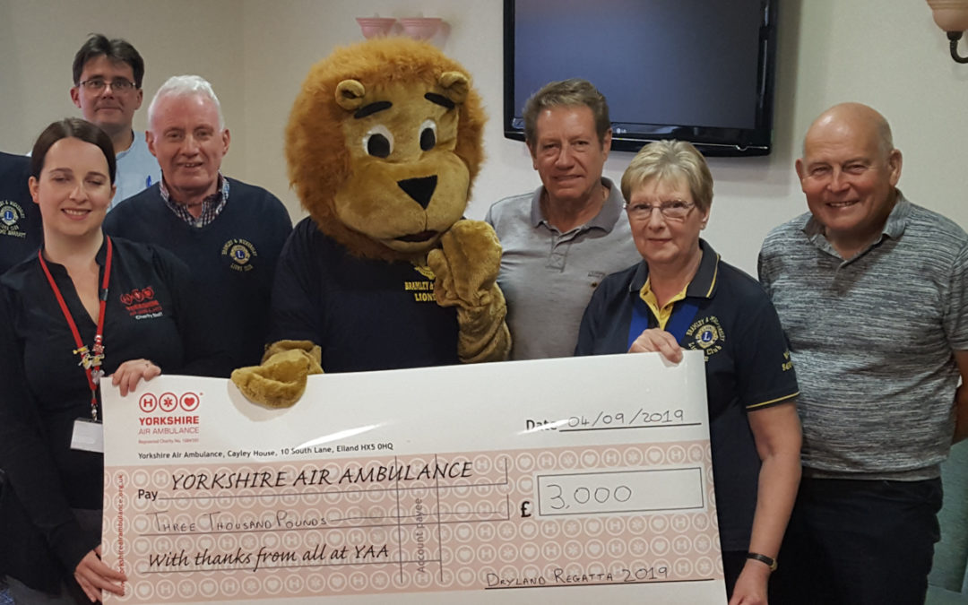 Air Ambulance gets a lift from Dry Land Regatta