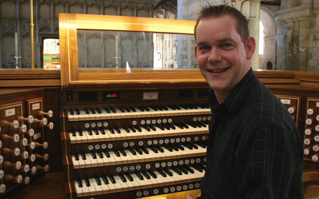 Organist at Crossing