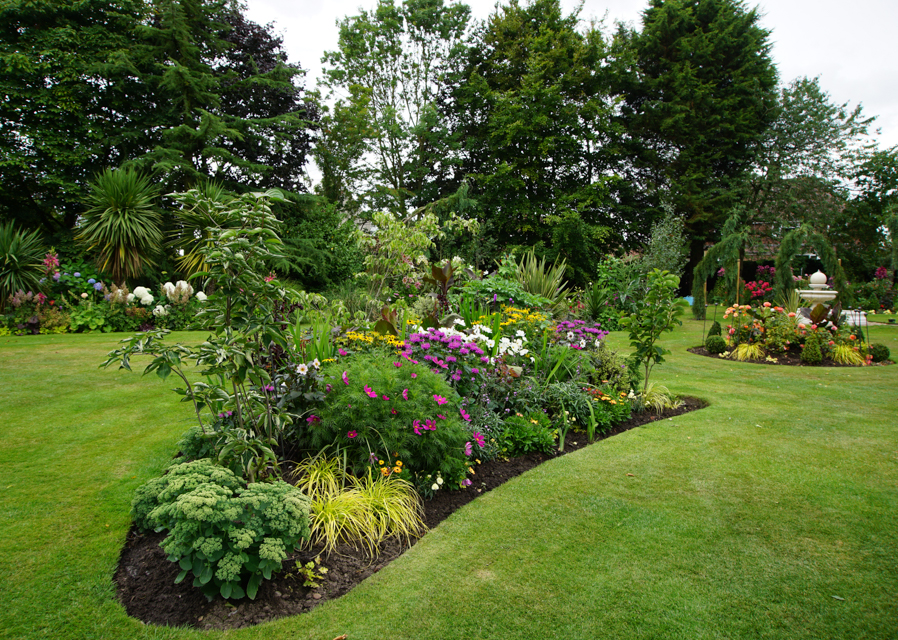Beautiful gardens to visit in August