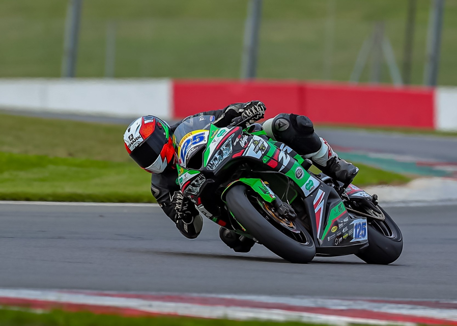 Ordsall motorcycle racer wins No Limits 600cc Premier Championship