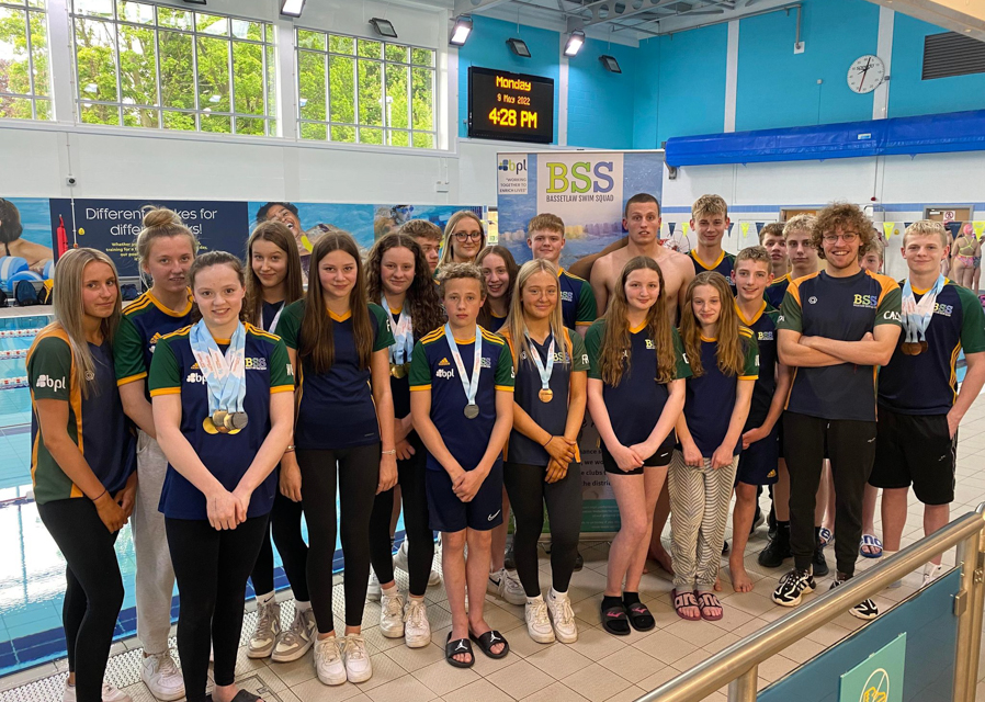 ‘Clean Sweep Seage’ bags the golds for Bassetlaw Swim Squad