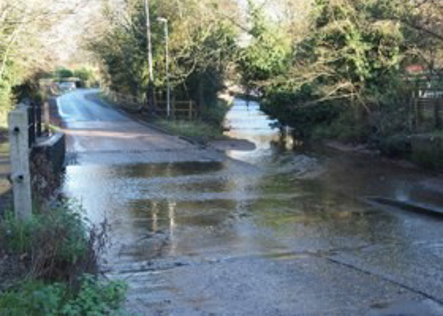 Consultation opens on proposed changes to Rufford ford