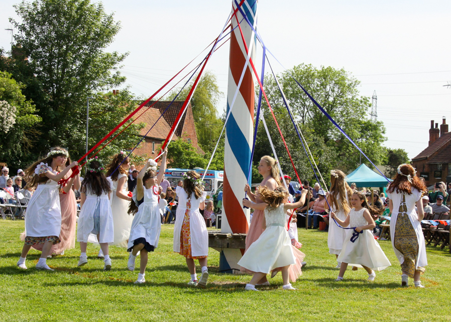 Wellow Mapole Day