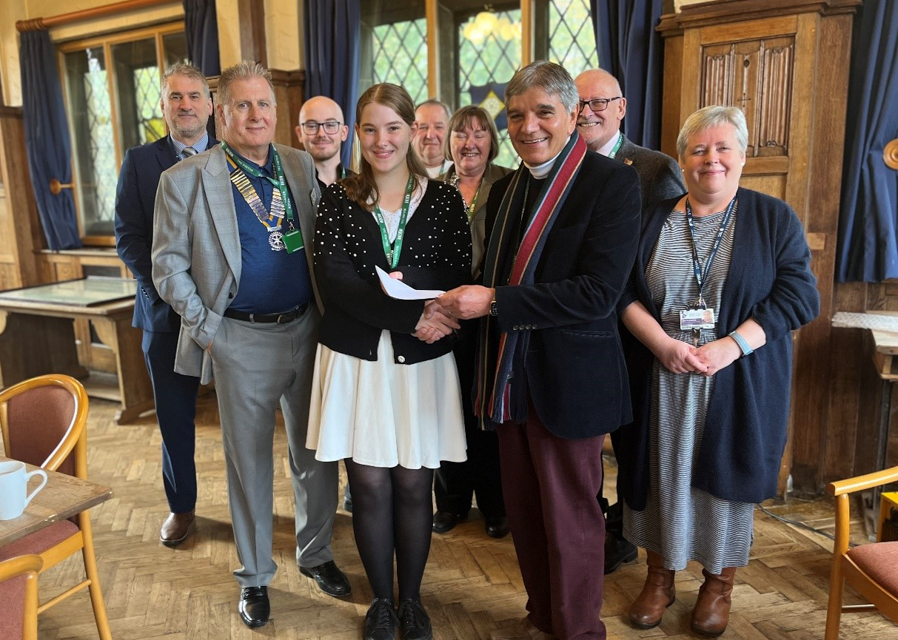 Rotherham Sitwell Rotary supports future nurses