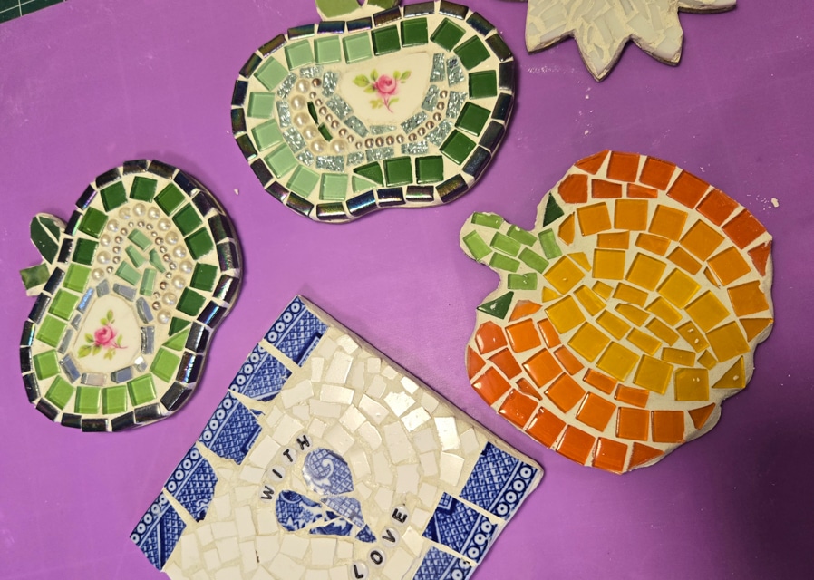 Glass art workshops