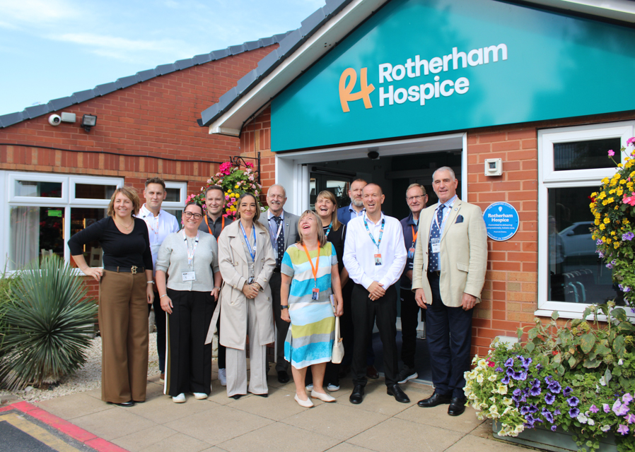 Rotherham Hospice awarded blue plaque by the Yorkshire Society to mark 30 years of care